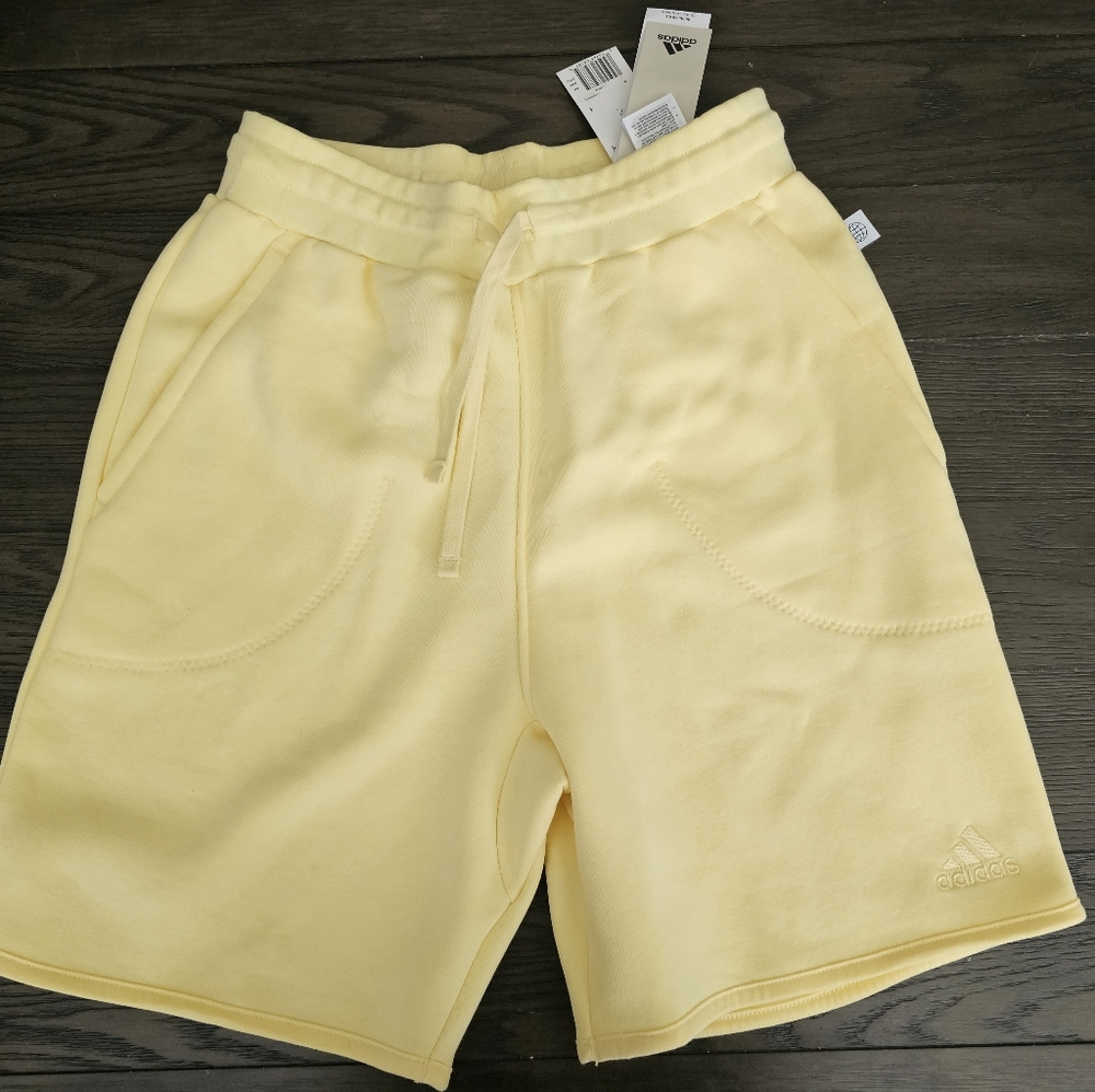 Adidas Men's Sportswear Studio Lounge Thick Fleece Shorts Yellow HT6112